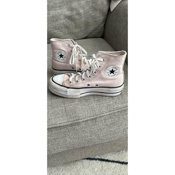 Light Pink Converse Chuck Taylor All Star high top shoes size 5 Ladies - Picture 2 of 8